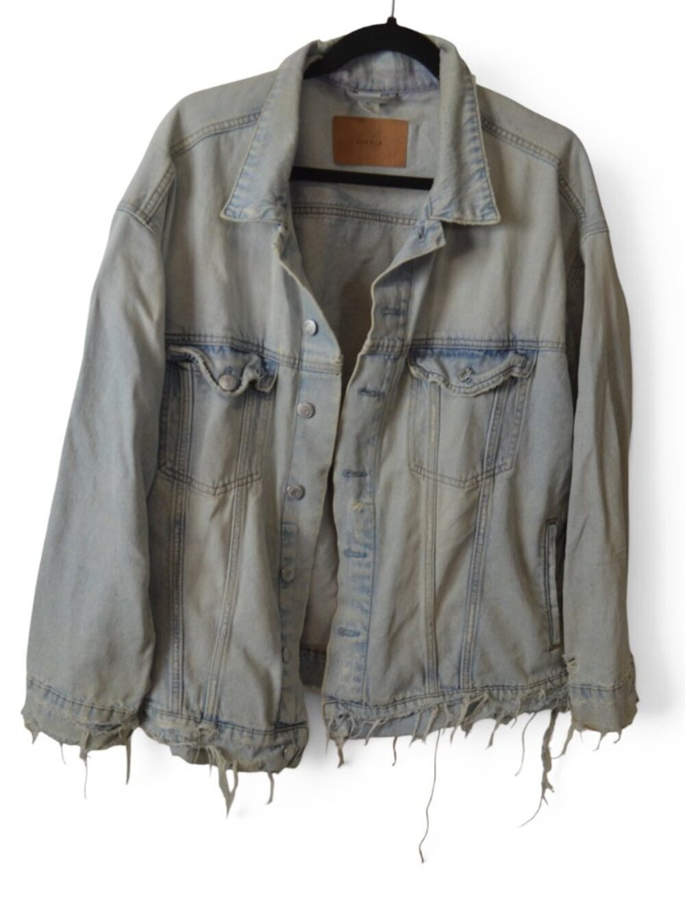 &Denim Womens Denim Jacket Size L Light Wash Distressed Frayed Hem Oversized